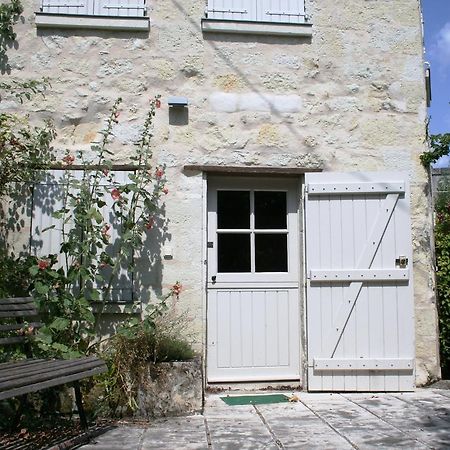 Gite Chateau De Chaintres Dampierre-sur-Loire Номер фото